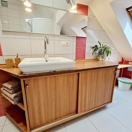 Anabel Old Town With 1 Free Parking Offsite Kosice